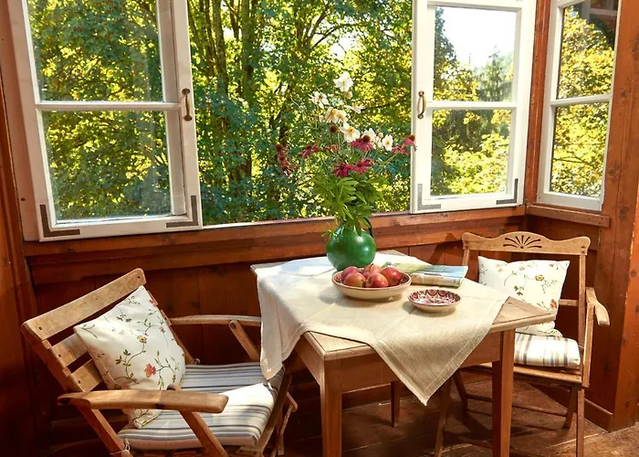 Inn Berggasthof Einoedsbach