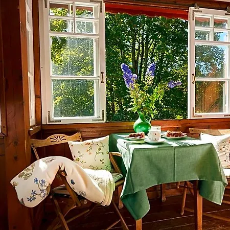Berggasthof Einoedsbach Penzion